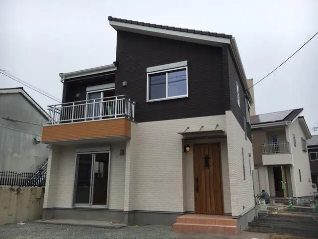 『新築』　大牟田市中白川町Ｅ-4号