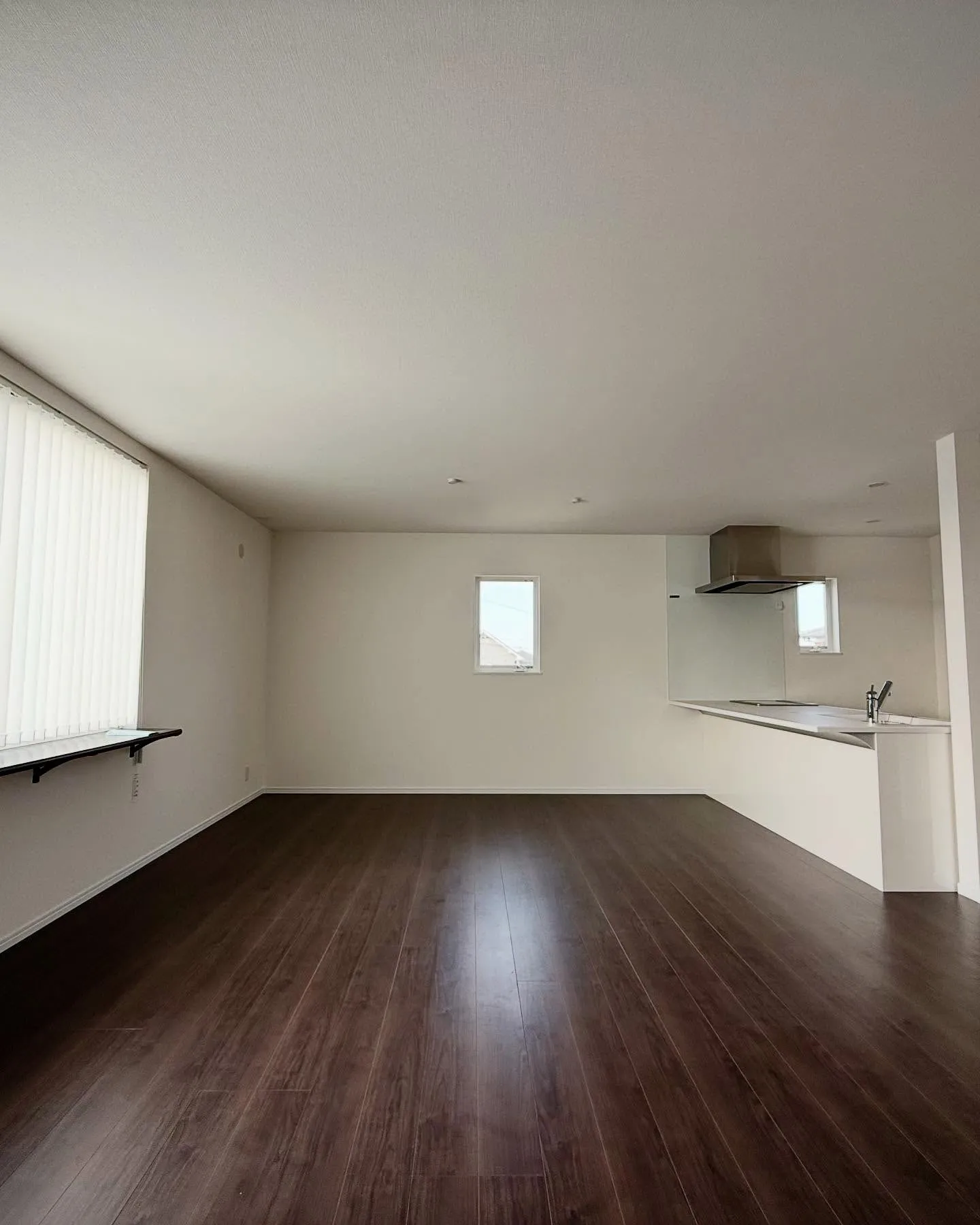 屋上バルコニーのある家完工