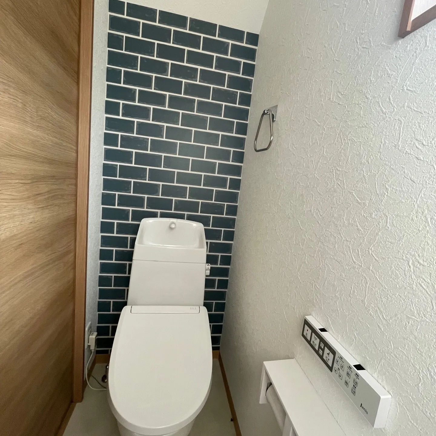 トイレのアクセントクロス