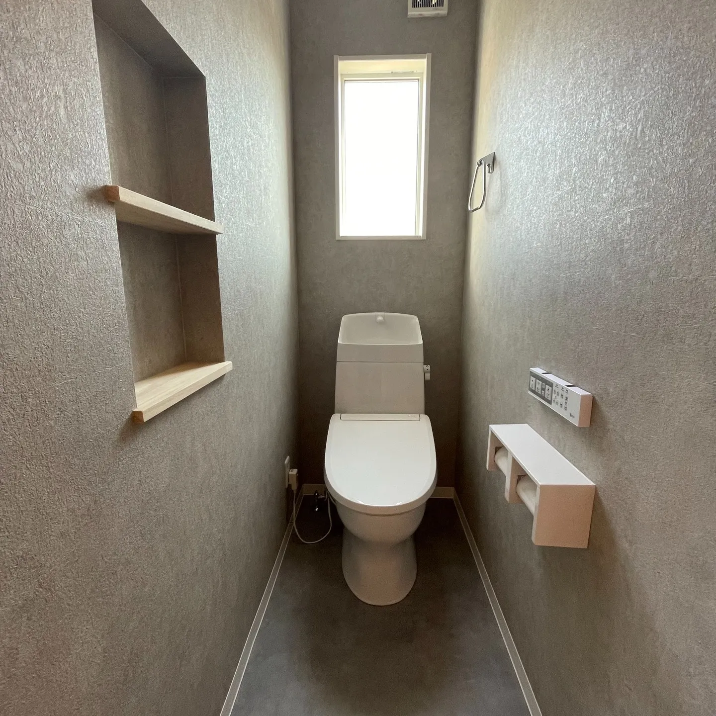 トイレのアクセントクロス