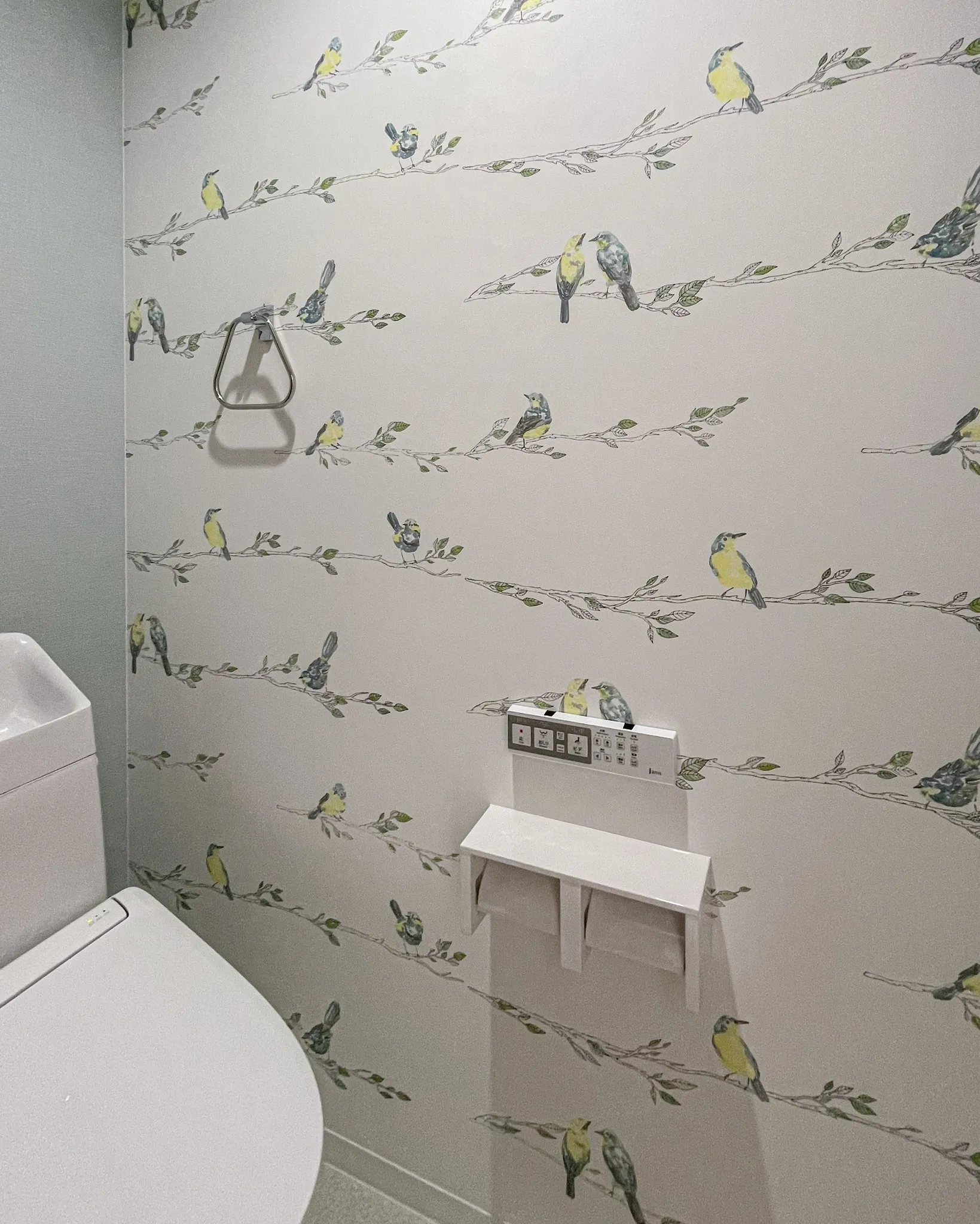 シンプルで無駄の無いデザインが魅力的なお家をご紹介します🏠✨