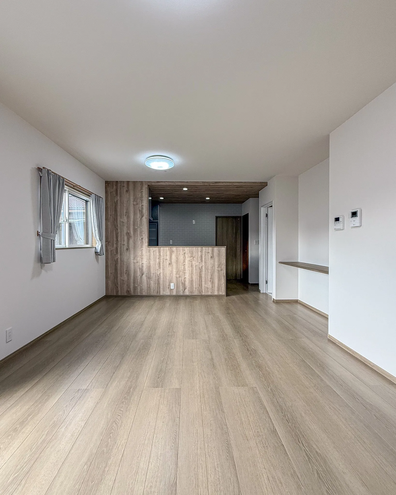 コンパクトな平屋が叶える、暮らしやすさと温もりに満ちたお家🏠...