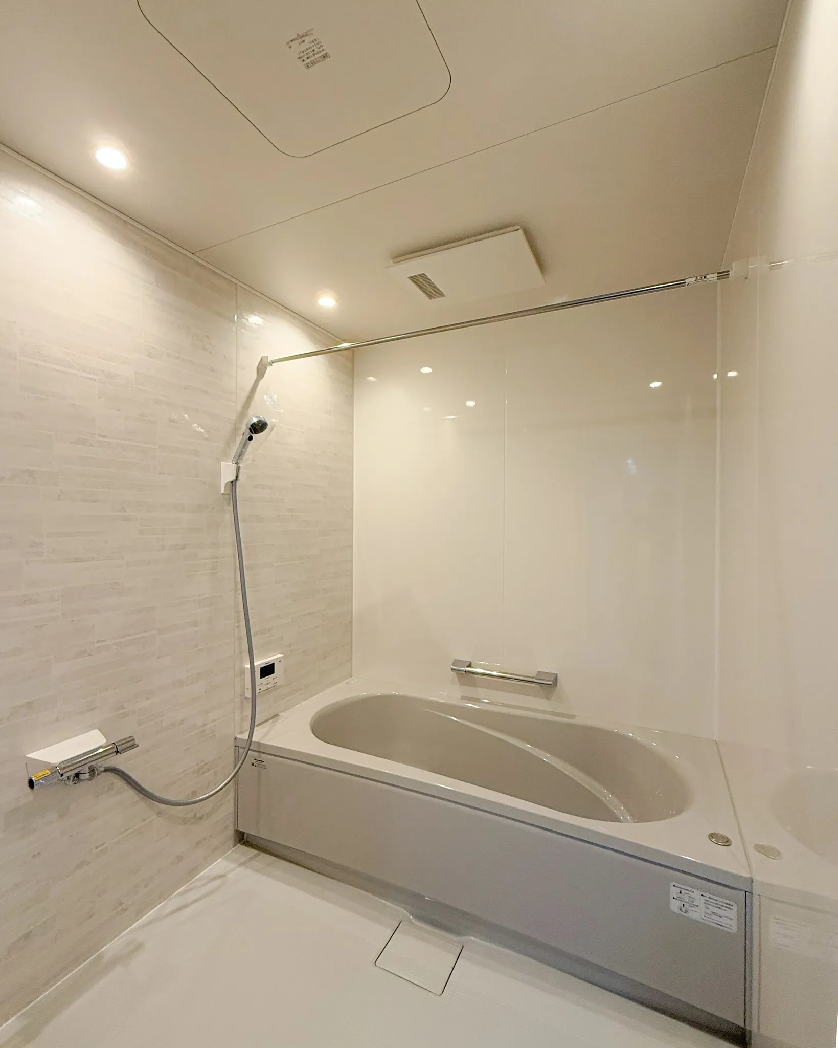 開放感と木のあたたかさが魅力。