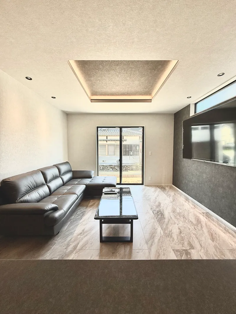 <NEW!!>洗練のブラックモダンハウス