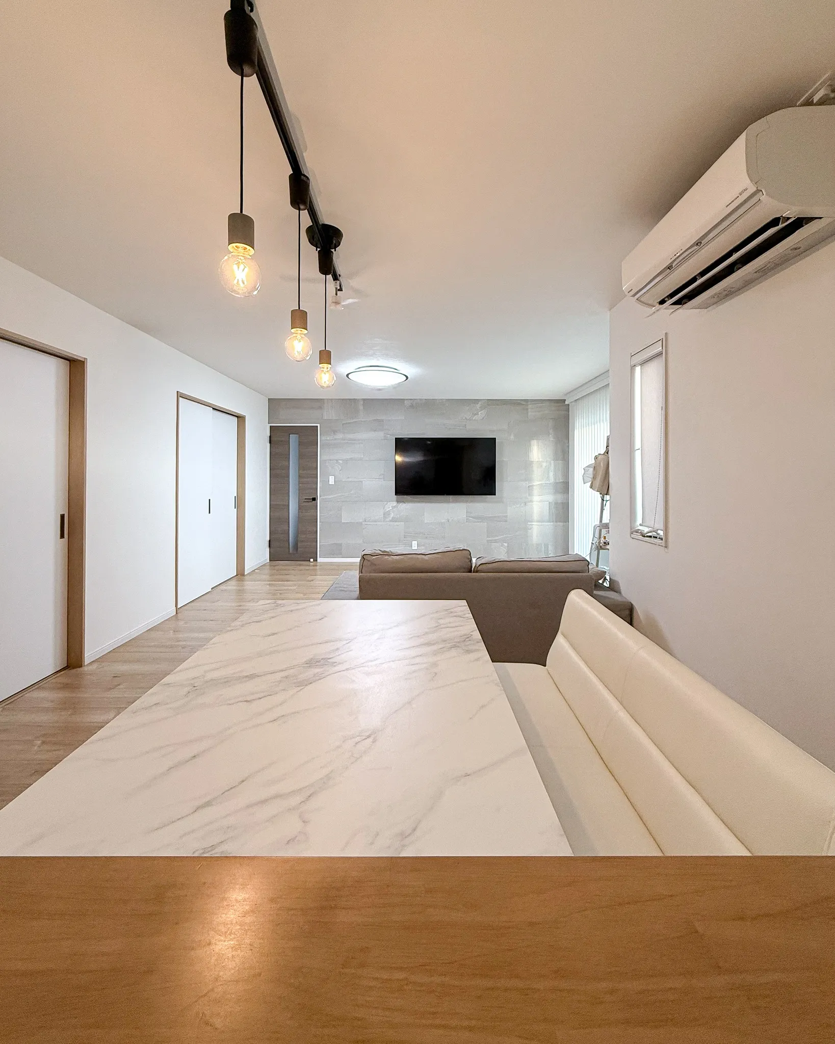 やさしい色合いと木の風合いが魅力のうお家🏡