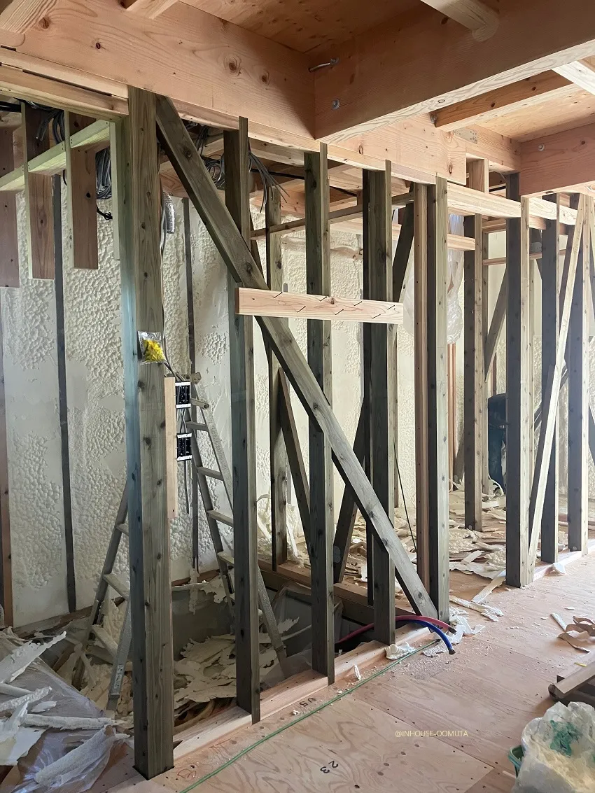 大牟田市S様邸　吹付断熱工事