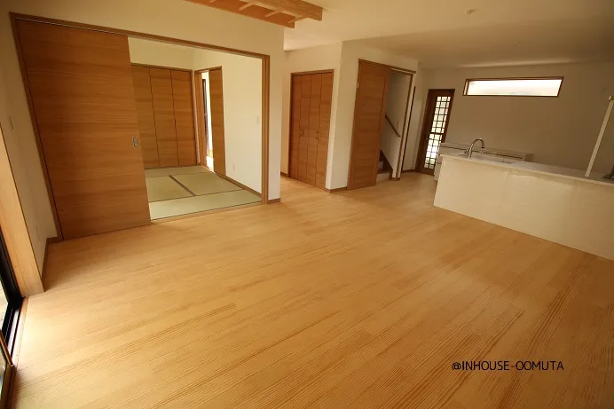 家族の笑顔が溢れる家